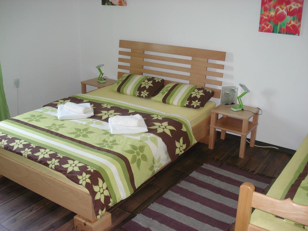 Apartment Gradina Korenica Exteriér fotografie